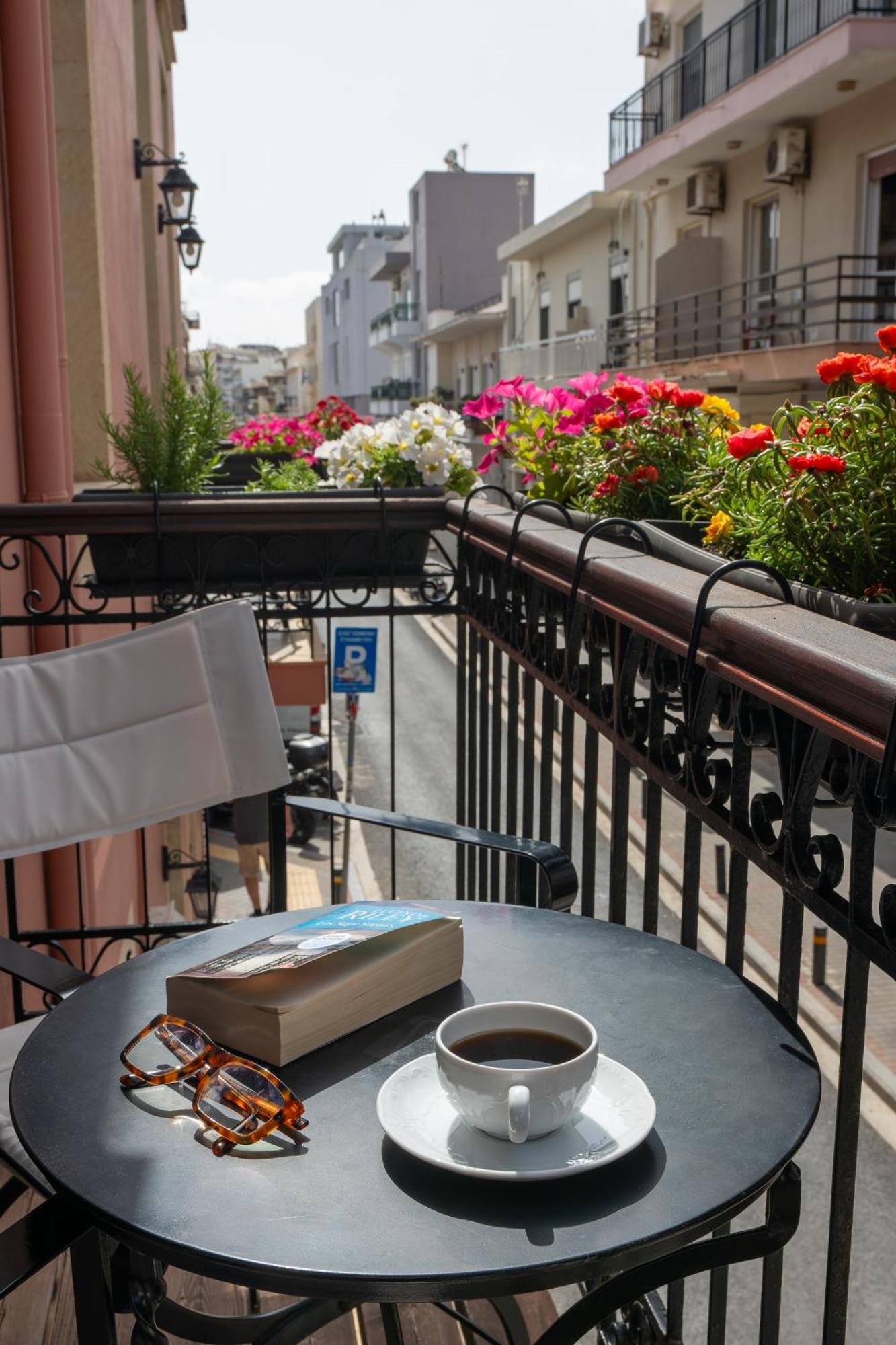 Phaedra Suites (Adults Only) Rethymno Eksteriør bilde
